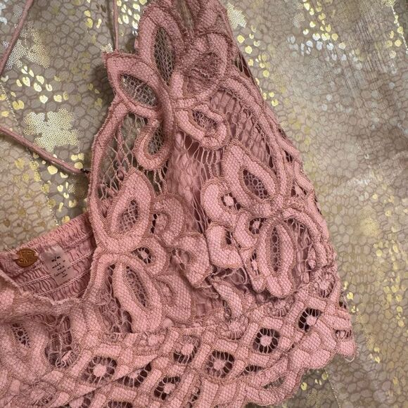 Free People One Adella Dusty Rose Pink Mauve Crochet Bralette Medium - Picture 4 of 8